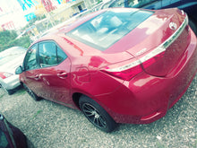 Load image into Gallery viewer, Toyota Corrolla 2016