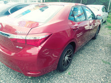 Load image into Gallery viewer, Toyota Corrolla 2016